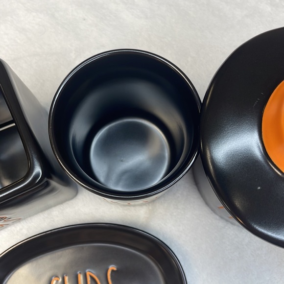 🌟Rae Dunn 🎃 Halloween Hocus Pocus 🎃 6PC Bathroom Set 🌟 - Picture 9 of 14